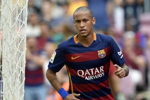 صحافي إسباني يكشف مفاوضات نيمار وباريس سان جيرمان