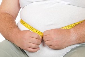 5 عادات يومية تسبب لك «البدانة».. تعرّف عليها