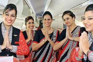 'إير إنديا' تطلق أطول رحلة طيران جميع أفراد طاقمها من النساء