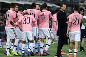 يوفنتوس يقهر أتلانتا في عقر داره وينفرد بصدارة الدوري الإيطالي مجددا