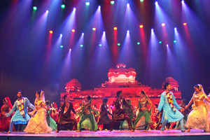 سباق 'قمة الإثارة' فعاليات ترفيهية ومفاجئات مميزة للترفيه العائلي