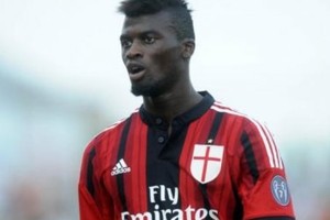 نيانج مهاجم ميلانو يخضع لجراحة بالكاحل