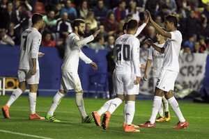 ريال مدريد يبحث عن المجد الأوروبي في دوري الأبطال لإنقاذ موسمه