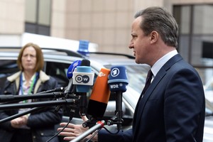 كاميرون: بريطانيا لن تنضم لنظام الاتحاد الأوروبي المشترك للجوء السياسي