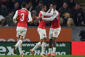 أرسنال يصب جام غضبه على هال سيتي بكأس انكلترا