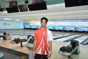 (4) بحرينيين يصارعون المحترفين في نهائي بطولة البحرين الدولية للبولينغ