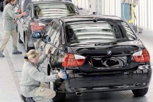 بي إم دبليو تتوقع عائدات وأرباحا قياسية هذا العام