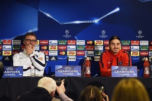 بلان ينصح لاعبي سان جيرمان بعدم الالتفات لدييغو كوستا