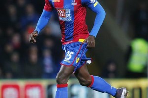 اديبايور يرفض اللعب لتوغو للتركيز مع بالاس