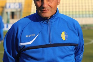 نوفيلينو مدربا جديدا لباليرمو