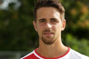 الإصابة تبعد هارنيك عن شتوتغارت أمام انغلوشتات بالدوري الألماني