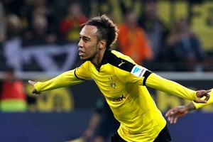 بوروسيا دورتموند ينفي بيع أوباميانغ لريال مدريد