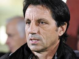 الفرنسي بيجوتا يستقيل من تدريب شبيبة القبائل الجزائري