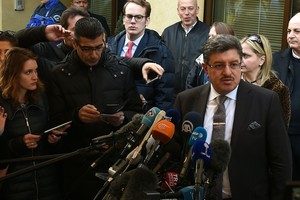 متحدث: المعارضة السورية مستعدة لمحادثات جادة وترغب في رحيل الأسد