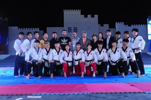 'التايكوندو الكوري' من رياضة قتالية إلى فن استعراض في مهرجان الفجيرة