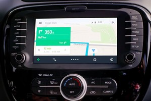 غوغل تنشر قائمة السيارات والأجهزة الداعمة لنظام 'Android Auto'