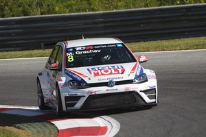 الجولة الافتتاحية للبطولة العالمية TCR تنطلق كسباق مساند للفورمولا 1