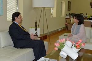 رئيسة هيئة البحرين للثقافة والآثار تستقبل السفير الباكستاني الجديد