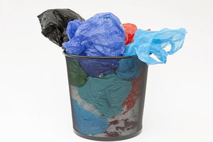  تونس تسعى لتصبح أول دولة عربية تمنع أكياس البلاستيك