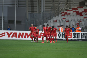شاهد بالصور... فوز المحرق على الجيش السوري بهدف في كأس الاتحاد الآسيوي 