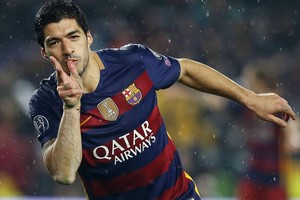 سواريز يعود مجددا لمنتخب أوروغواي بعد غياب طويل