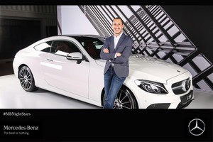'مرسيدس-بنز' تسلّط الضوء على مُحبي السهر من خلال التقاط صور تذكارية له