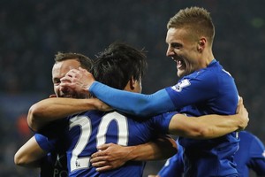 ليستر ضيفا على كريستال بالاس في 'البريميرليغ'