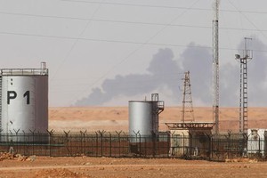 متطرفون يهاجمون بالصواريخ حقلاً للغاز في الجزائر ولا ضحايا 