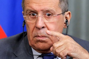 روسيا: لافروف وظريف يناقشان هدنة سورية