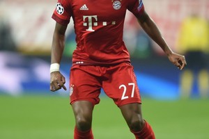 ألابا يوقع عقدا جديدا مع بايرن ميونيخ