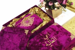 بحرينيون غيروا تاريخ الاحتفال بعيد الأم من أجل الإجازة والراتب!