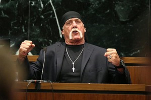 'الفيديو الفضيحة' يمنح هوغان 115 مليون دولار