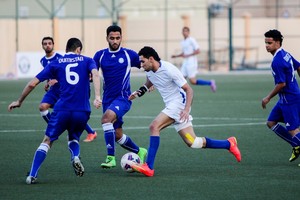 بالصور.. فوز دمستان والقُرية في بطولة الوطن لكرة القدم