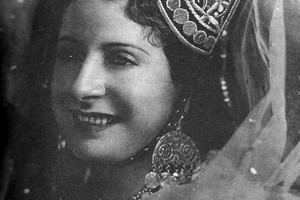 بديعة مصابني عميدة الرقص الشرقي وصاحبة مدرسة الفن الأولى في مصر