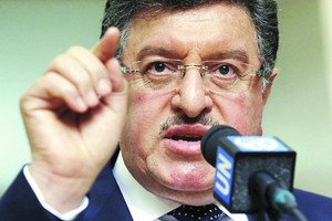 المعارضة السورية تتهم وفد الحكومة بإضاعة الوقت في مباحثات جنيف