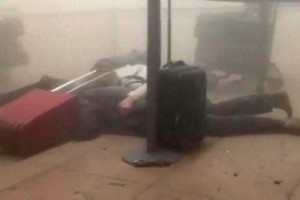 شاهد عيان: 'هلع عام وكثر فقدوا ساقهم' في مطار بروكسل