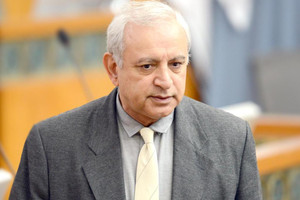 وزير التربية الكويتي: لا استبدال للمعلمين اللبنانيين في المدارس