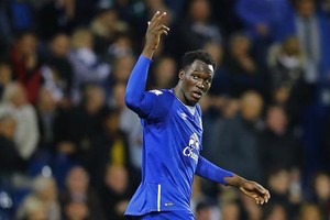 ريال مدريد يفكر في عرض مغري لخطف لوكاكو