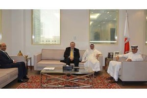 وزير 'الصناعة' يؤكد استمرار دعم الحكومة لكل الشركات