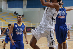 النجمة يخطف المركز الخامس في دوري السلة