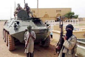 مالي تعتقل 21 شخصا بعد هجوم على بعثة تدريب عسكرية للاتحاد الأوروبي