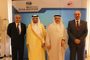 عسكر: نفخر ونعتز بانجازات منظمي رياضة السيارات البحرينيين