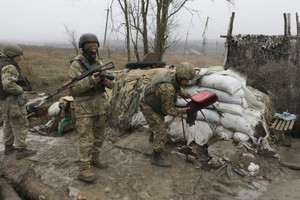 قتلى وجرحى في انتهاكات لبنود الهدنة في شرق أوكرانيا