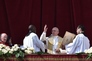 بابا الفاتيكان يترأس قداس الفصح ويلقي الكلمة التقليدية لـ'روما والعالم'