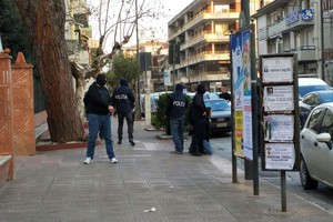 إيطاليا تقرر ترحيل جزائري مطلوب للاشتباه به في هجمات بروكسل