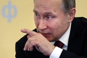 الكرملين: بوتين وروحاني بحثا الصراع بسورية واتفقا على تعزيز الاتصالات