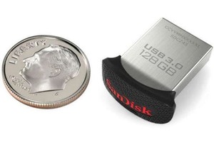 'SanDisk' تكشف عن أصغر 'فلاشة' في العالم بمساحة 128 غيغا بايت
