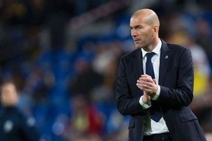 زيدان لم يحسم بعد تشكيلة 'الكلاسيكو'