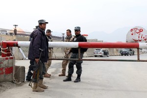 حركة طالبان تطلق صواريخ على مبنى البرلمان الأفغاني