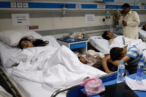 فصيل من 'طالبان' يسخر من رئيس الوزراء الباكستاني بعد هجوم لاهور